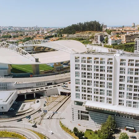 Cm Antas Apartment Porto