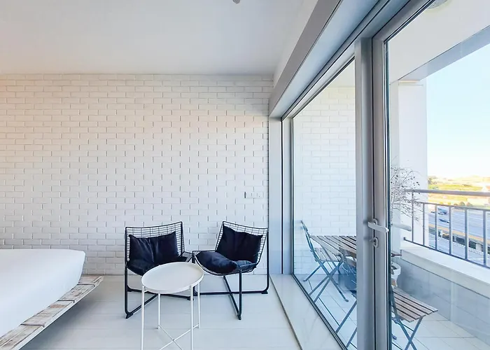 Cm Antas Apartment Porto